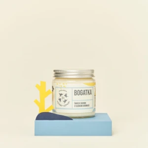 Bogatka - kwiatowa świeca sojowa